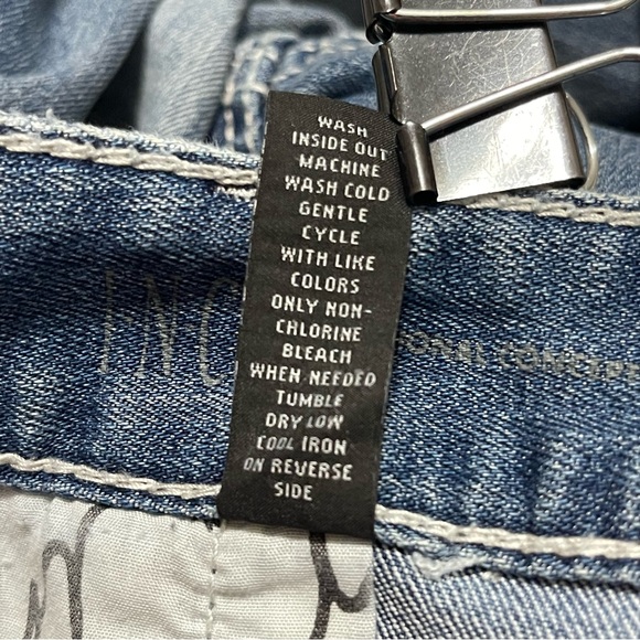 Inc Denim Curvy Fit Cuffed Capri Jeans Medium Wash Size 14 - Picture 5 of 11